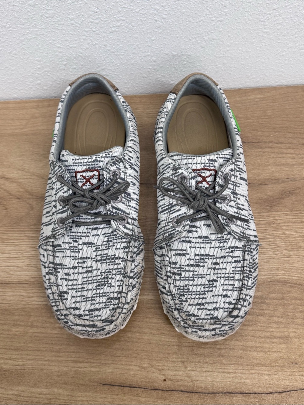 Twisted X Casual Driving Moc Shoes Gray White Print Women’s Slip-On Lace Up